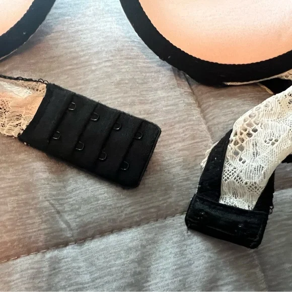 Victoria's Secret Striped Lace Bra - Cream, Pink, and Black - Picture 4 of 6